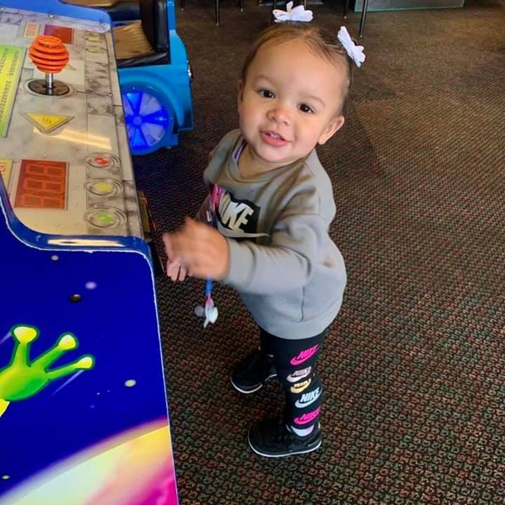 Meet your Posher, Ashley